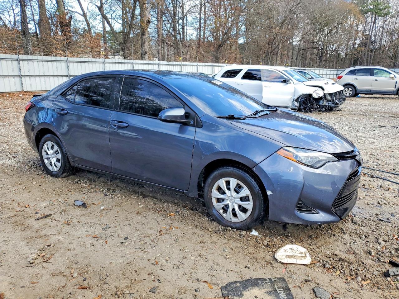 2018 TOYOTA COROLLA L photo 4