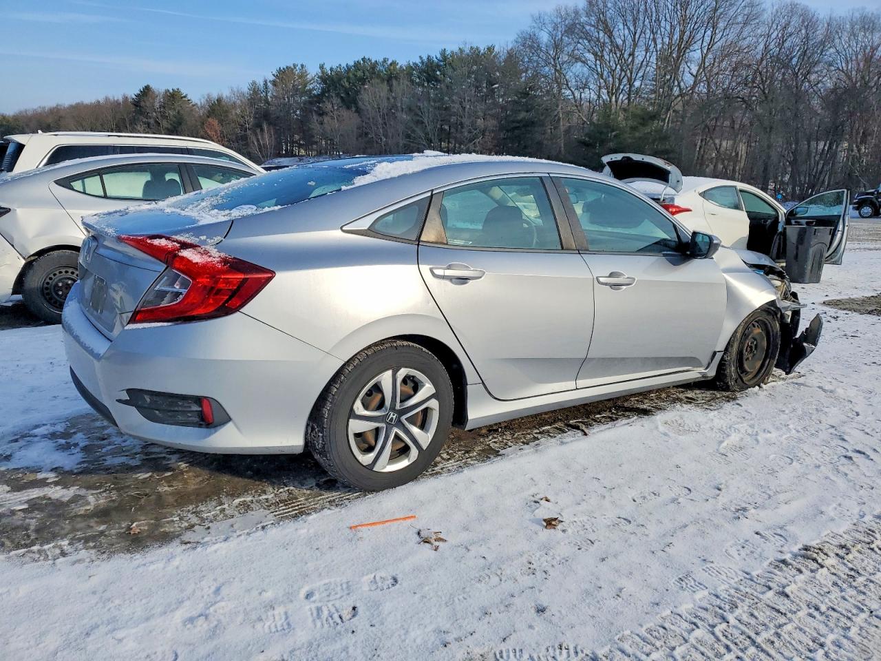 2017 HONDA CIVIC LX photo 3