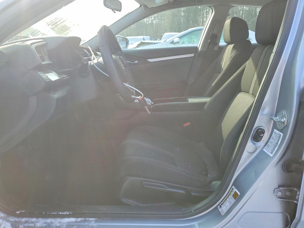 2017 HONDA CIVIC LX photo 7
