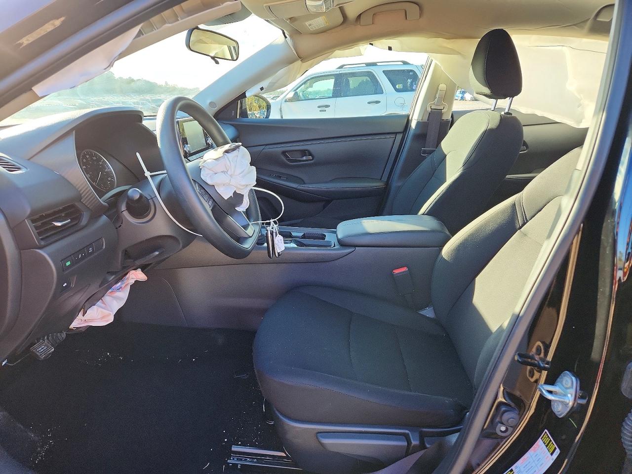 2025 NISSAN SENTRA S photo 7