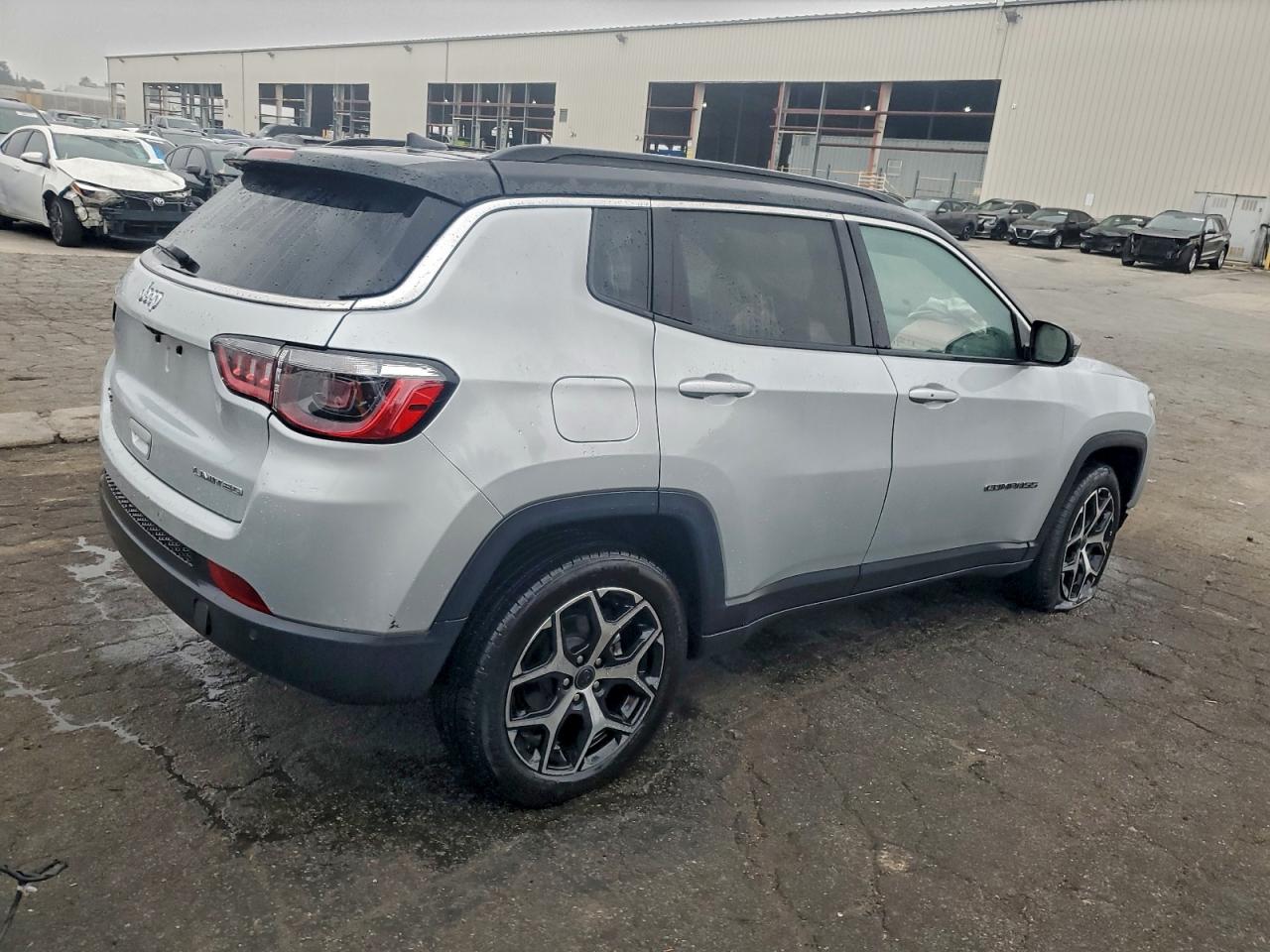 2025 JEEP COMPASS LIMITED photo 3
