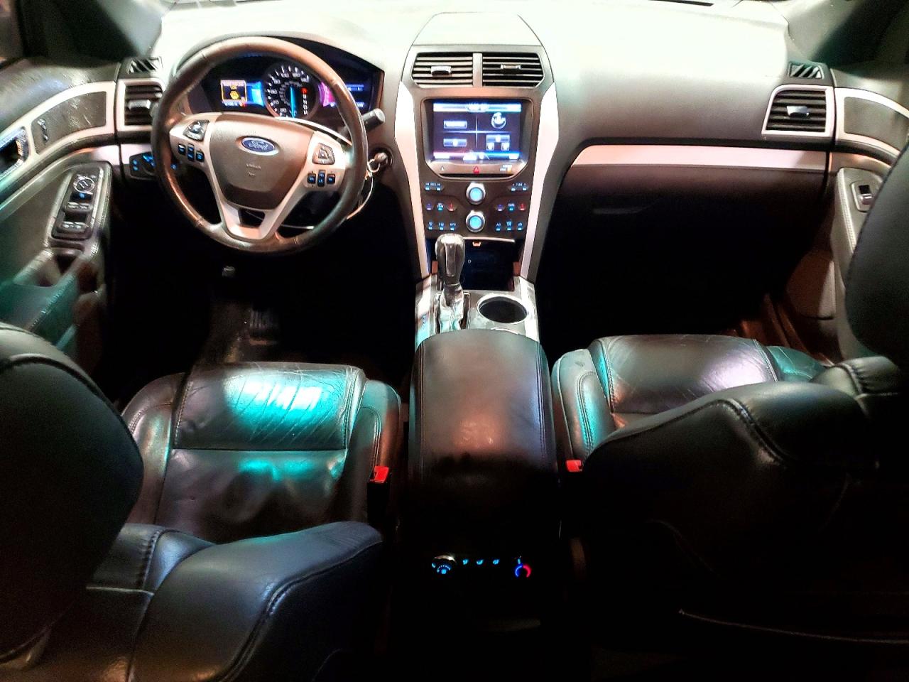 2013 FORD EXPLORER XLT photo 8