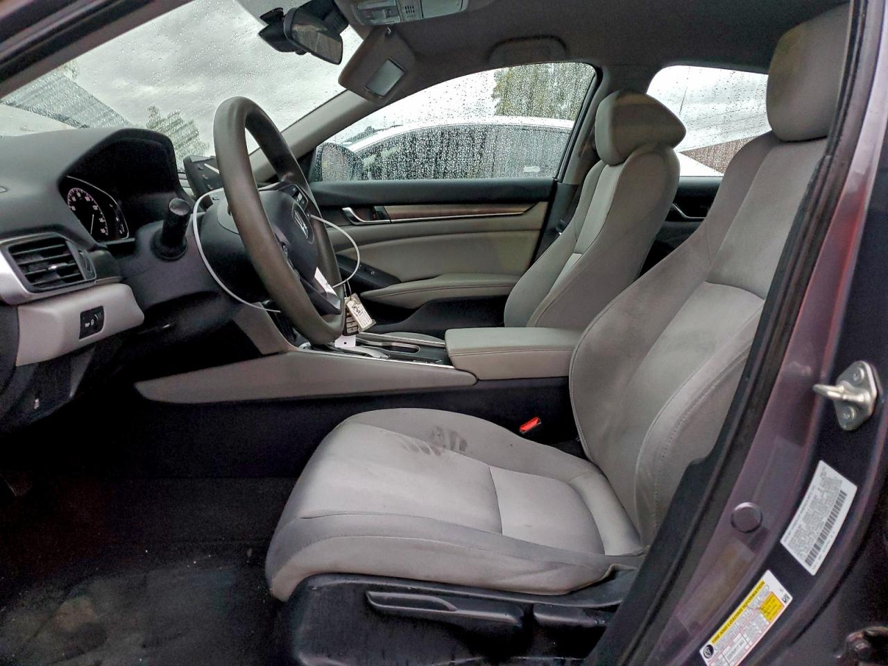 2020 HONDA ACCORD LX photo 7