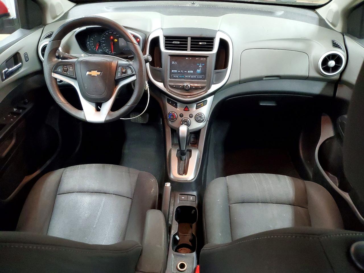 2017 CHEVROLET SONIC LT photo 8