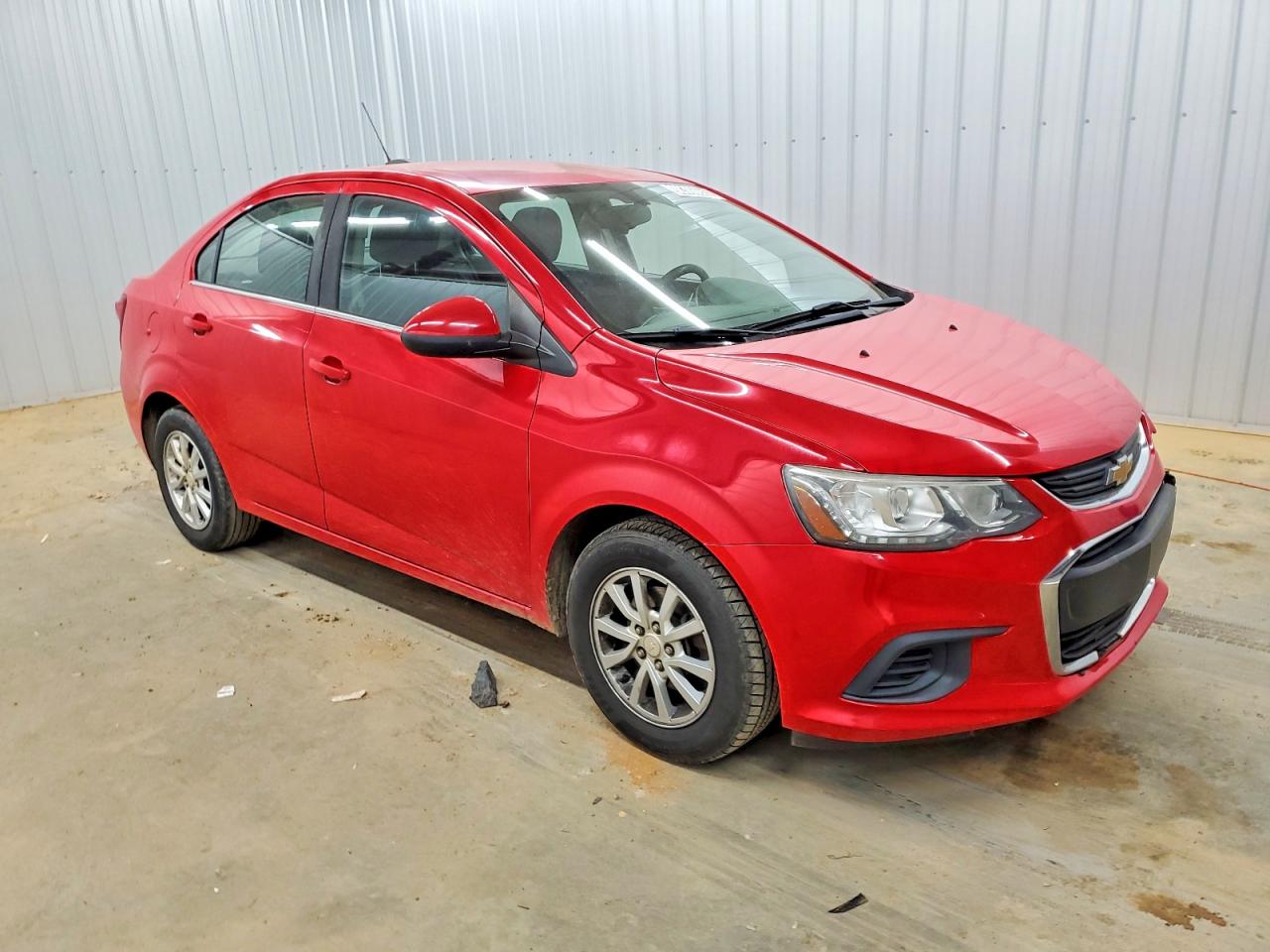 2017 CHEVROLET SONIC LT photo 4