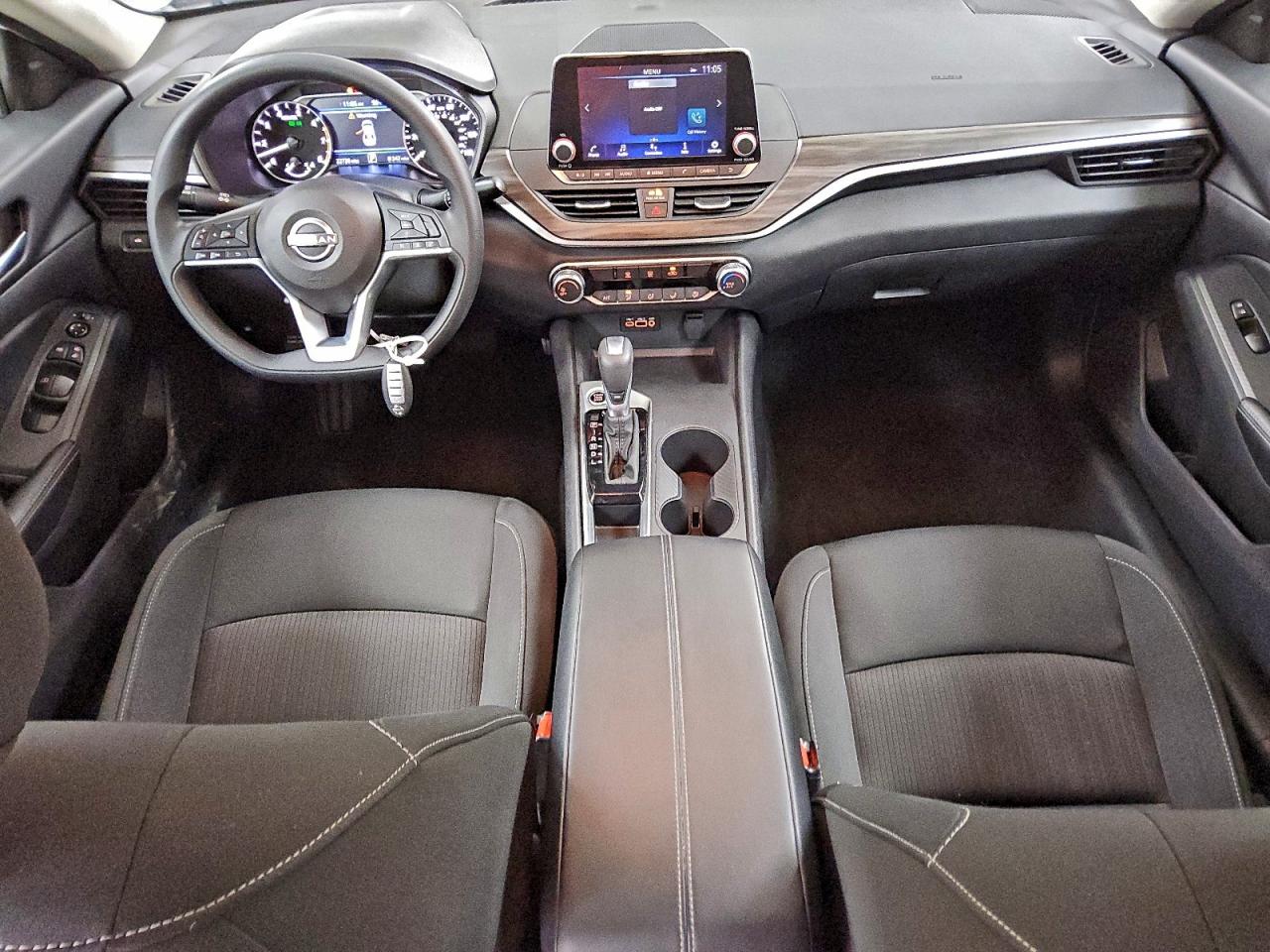 2025 NISSAN ALTIMA SV photo 8