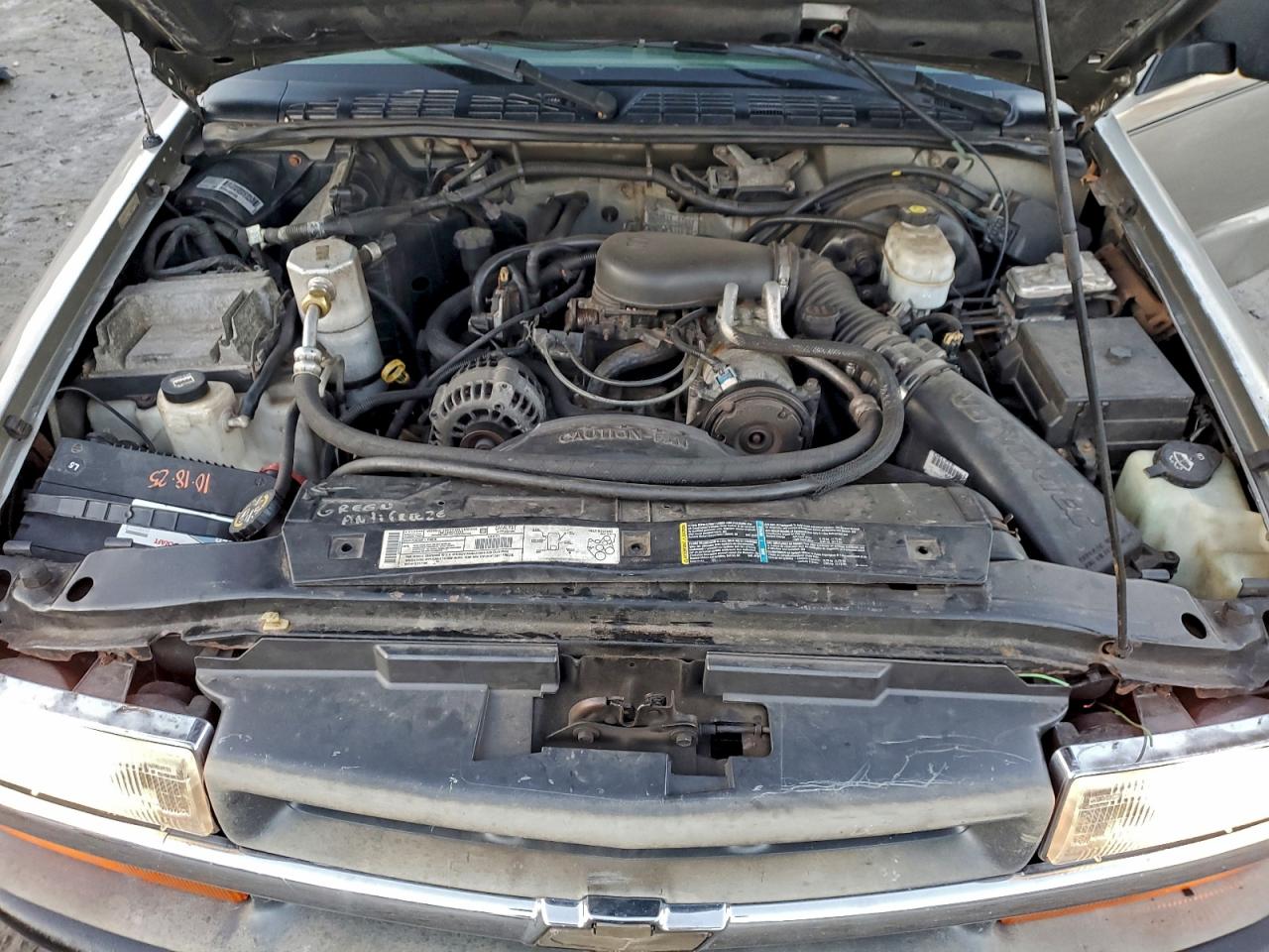 2003 CHEVROLET S TRUCK S10 photo 11