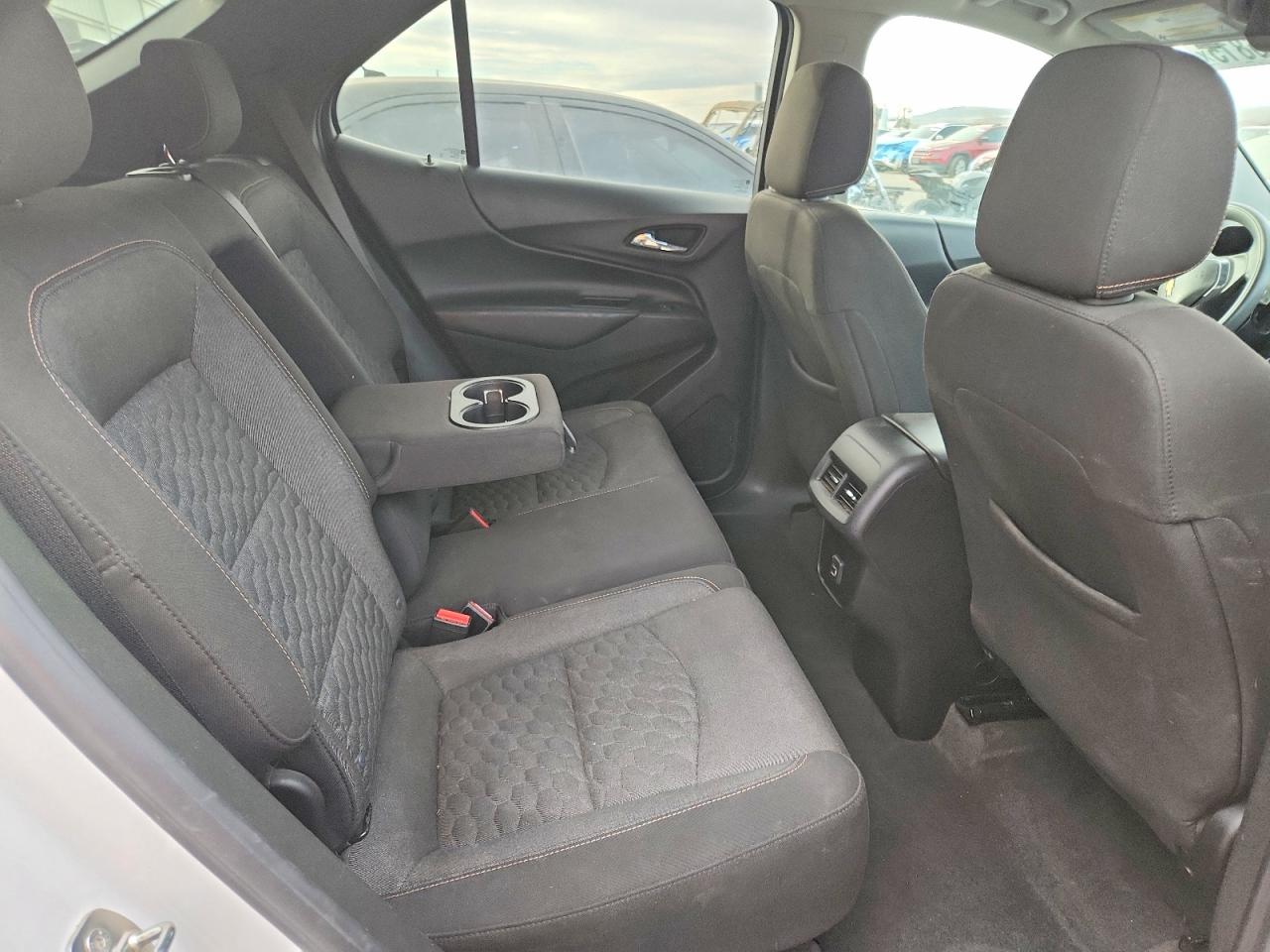 2019 CHEVROLET EQUINOX LT photo 11