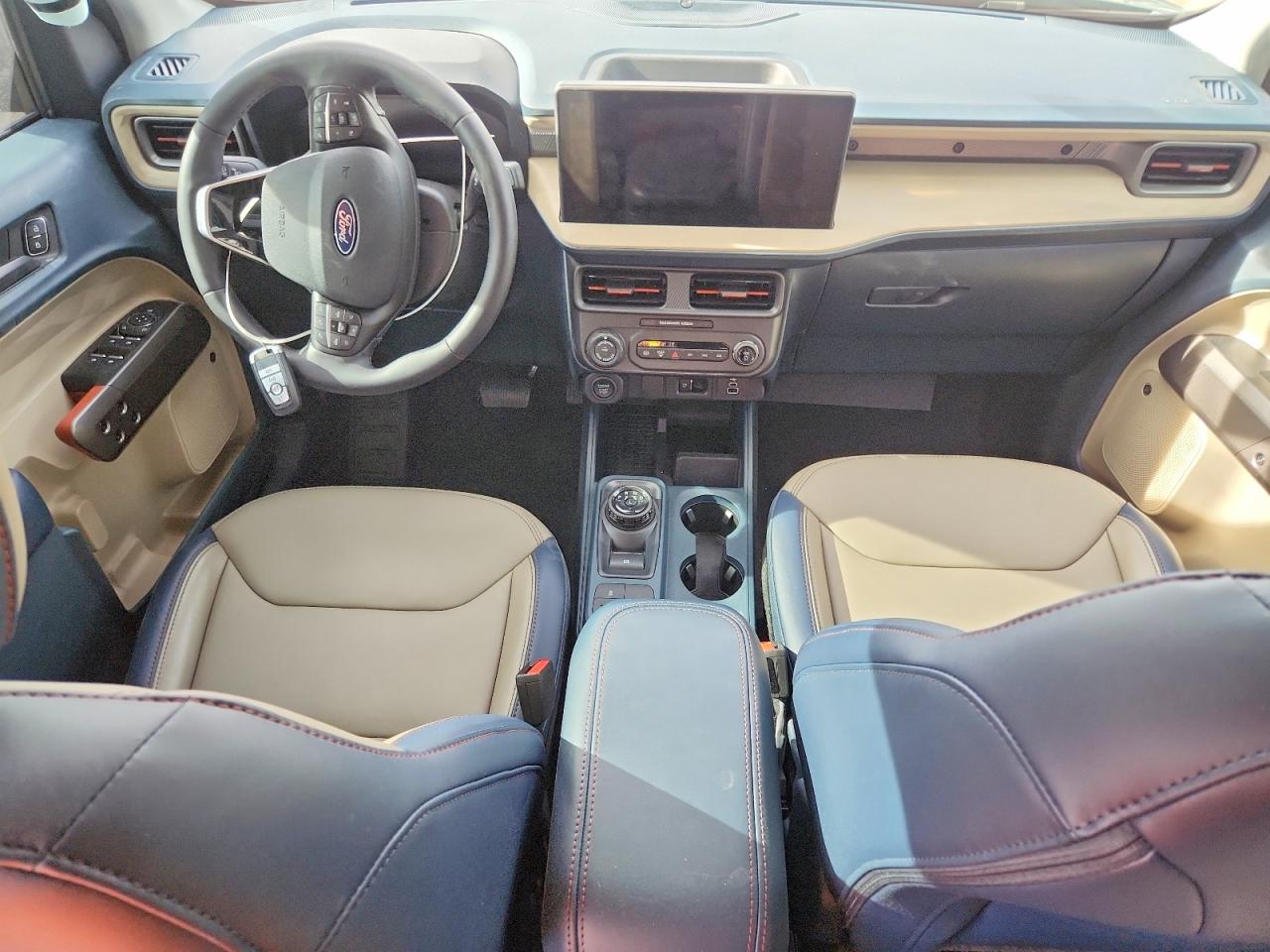 2025 FORD MAVERICK LARIAT photo 15