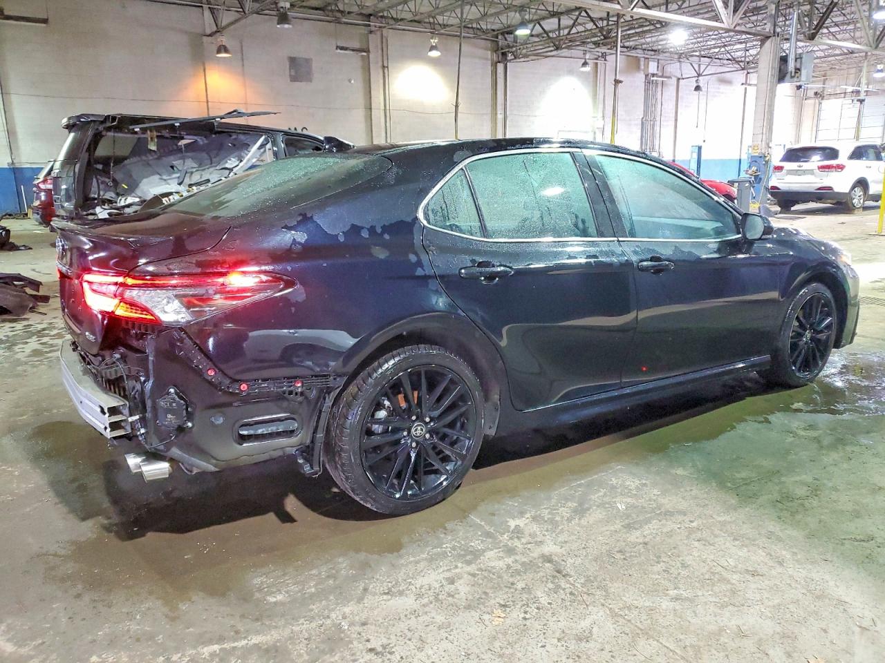 2024 TOYOTA CAMRY XSE photo 3