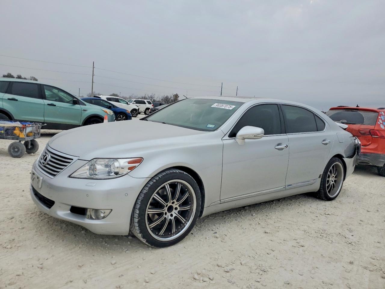 2012 LEXUS LS