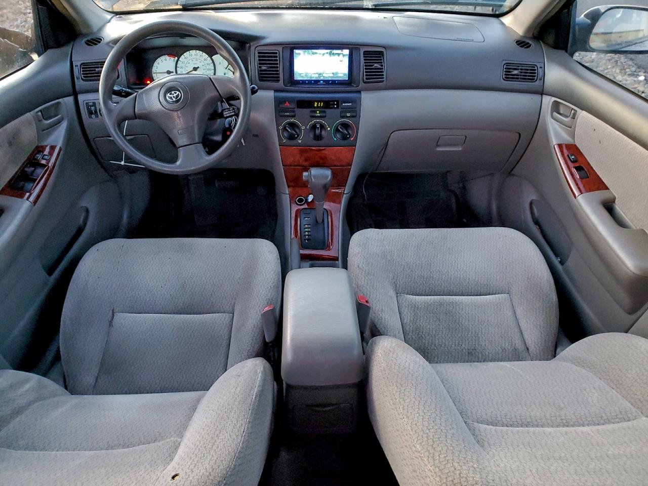 2004 TOYOTA COROLLA CE photo 8