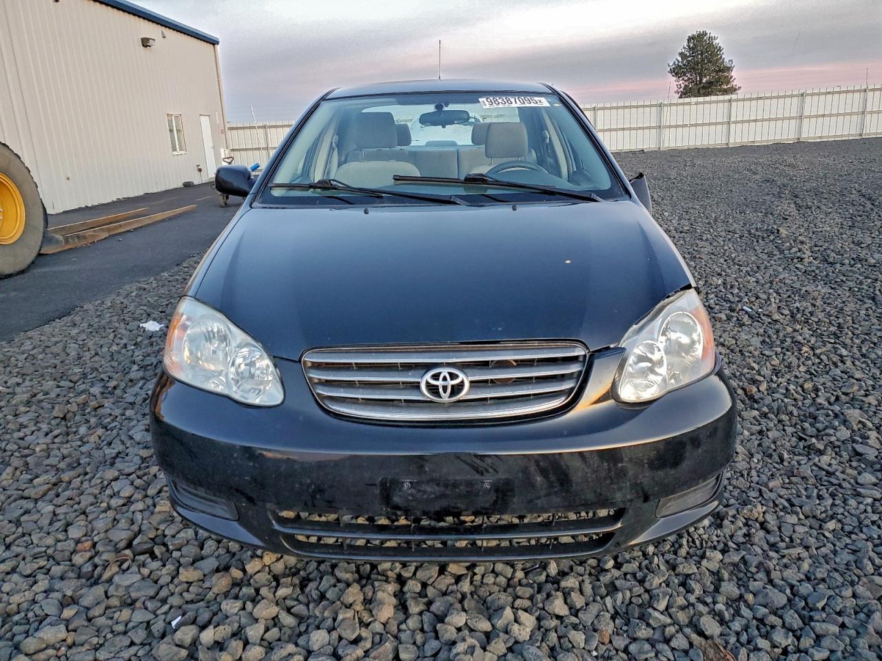 2004 TOYOTA COROLLA CE photo 5