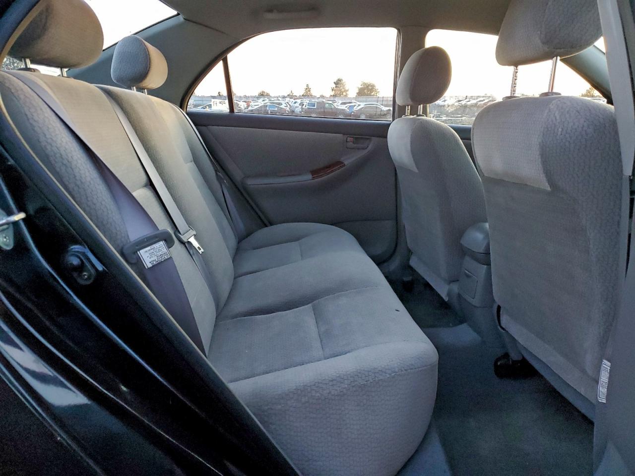 2004 TOYOTA COROLLA CE photo 10