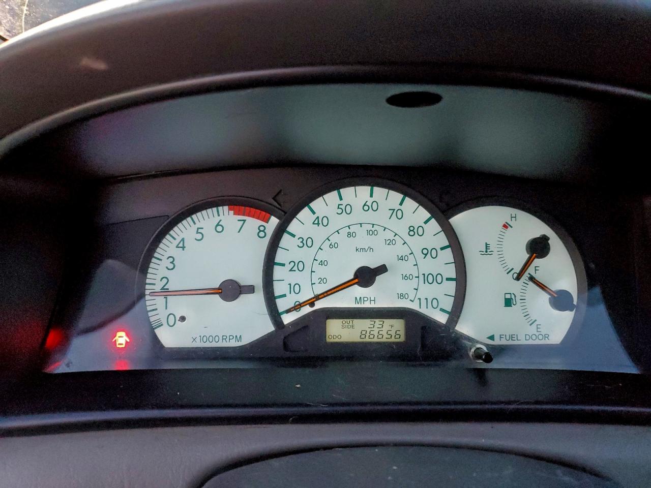 2004 TOYOTA COROLLA CE photo 9