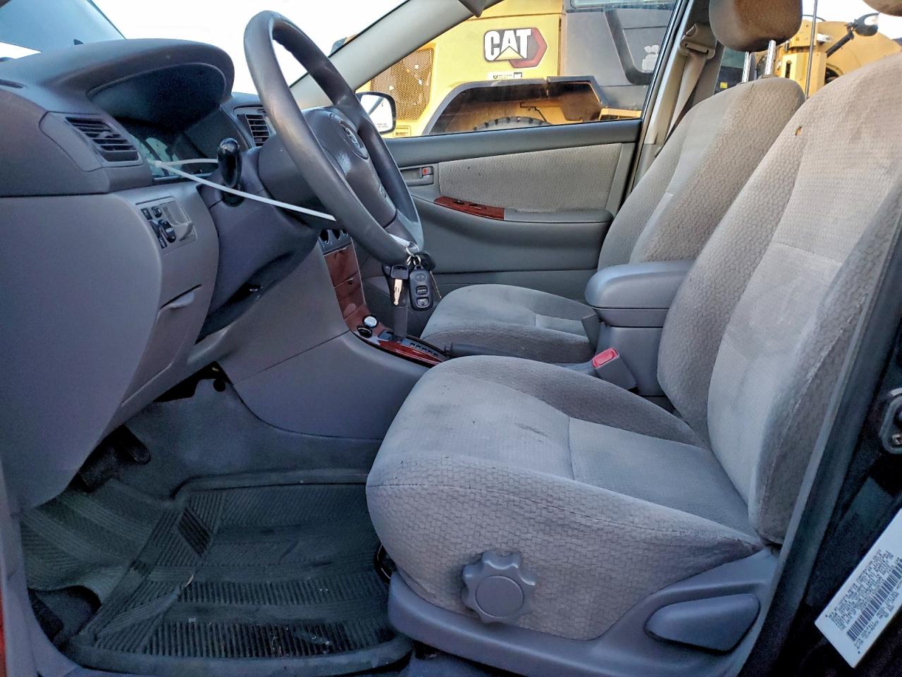 2004 TOYOTA COROLLA CE photo 7