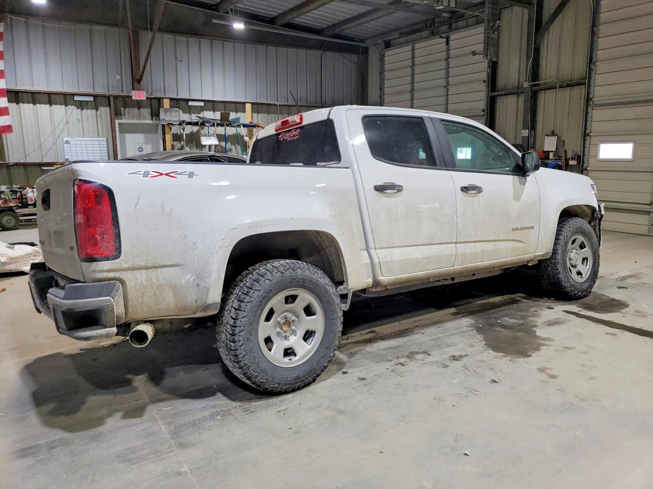 2022 CHEVROLET COLORADO photo 3
