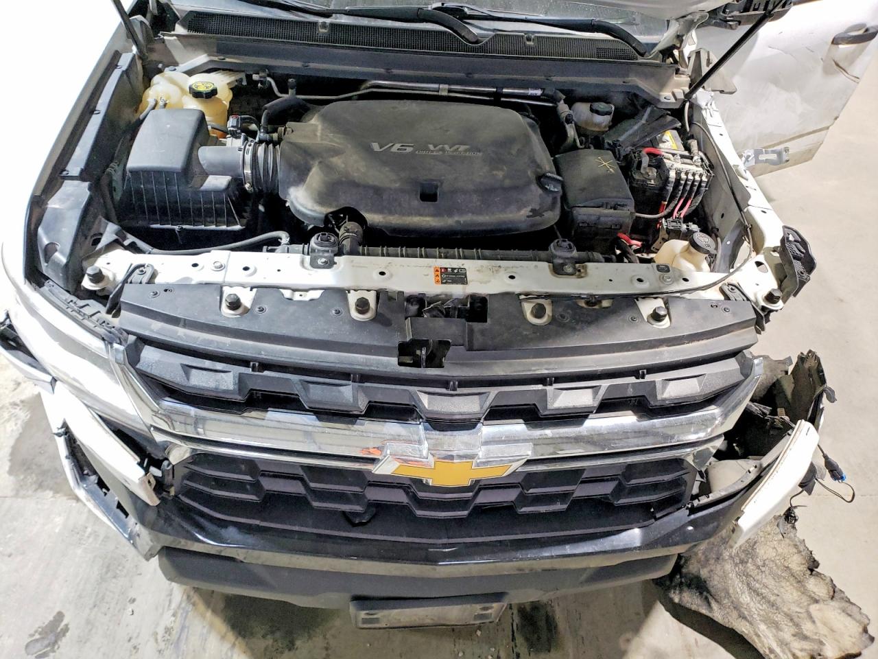 2022 CHEVROLET COLORADO photo 11