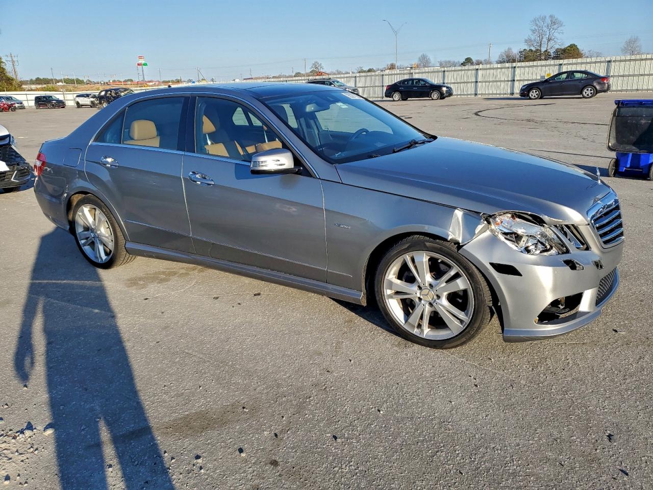 2012 MERCEDES-BENZ E 350 photo 4
