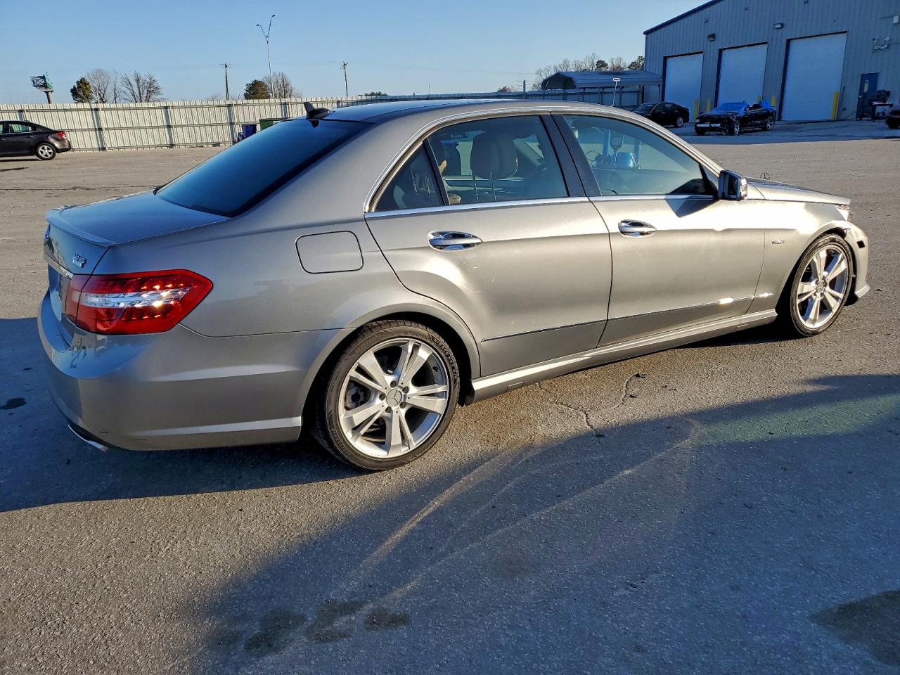 2012 MERCEDES-BENZ E 350 photo 3