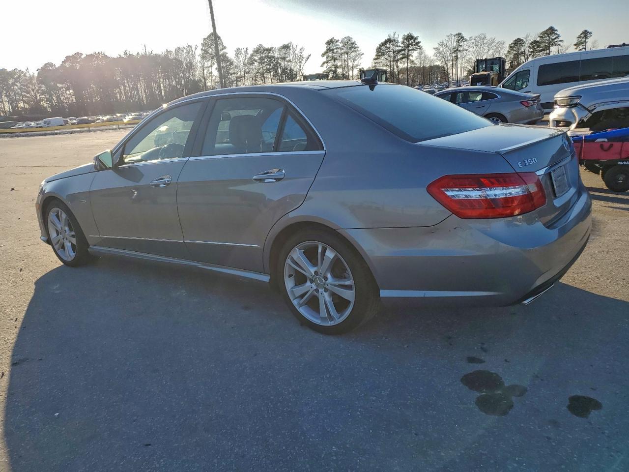 2012 MERCEDES-BENZ E 350 photo 2
