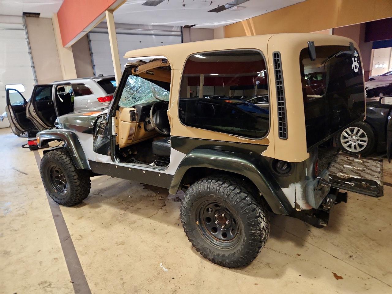 1998 JEEP WRANGLER / TJ SAHARA photo 2
