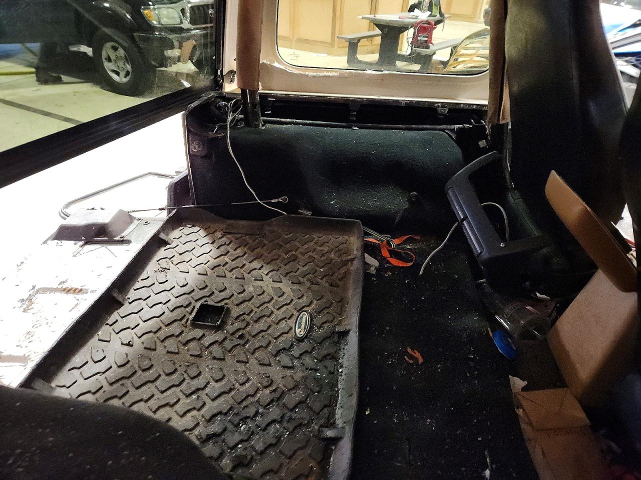 1998 JEEP WRANGLER / TJ SAHARA photo 11