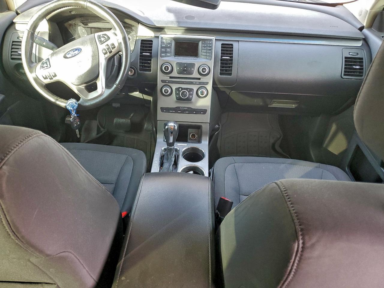 2016 FORD FLEX SE photo 8