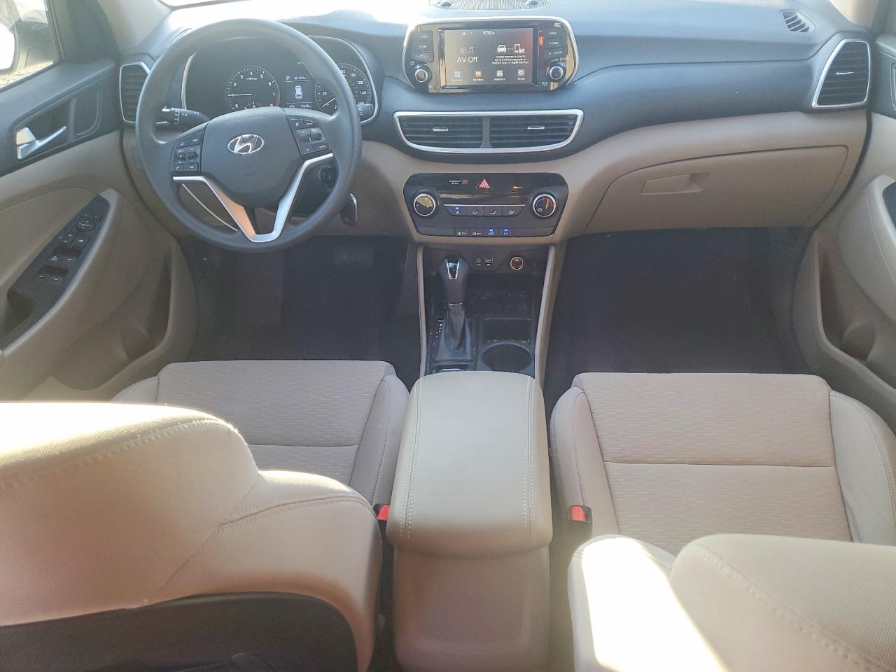 2021 HYUNDAI TUCSON SE photo 8