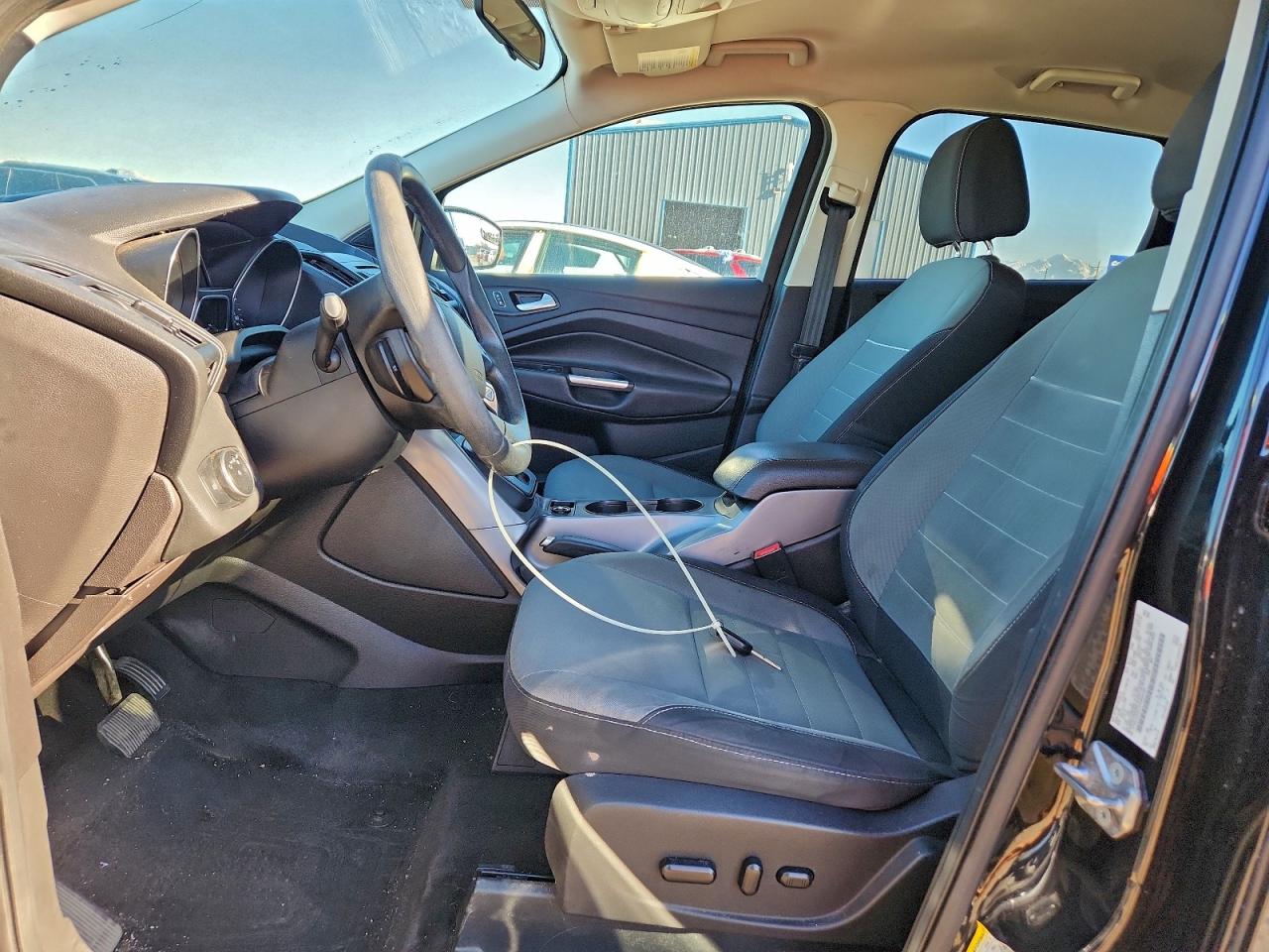 2015 FORD ESCAPE SE photo 7