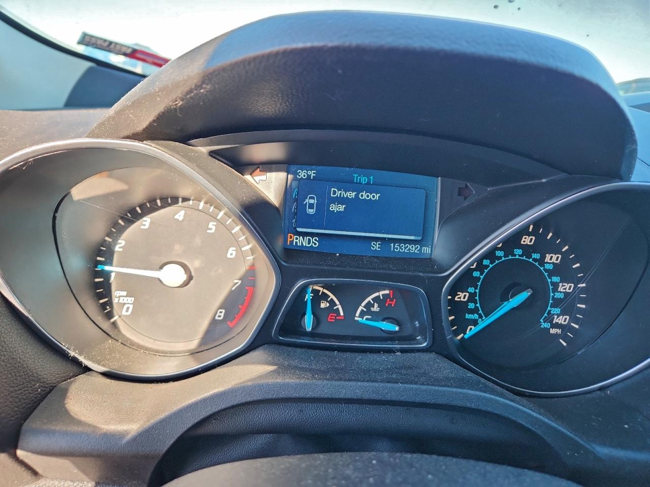 2015 FORD ESCAPE SE photo 9