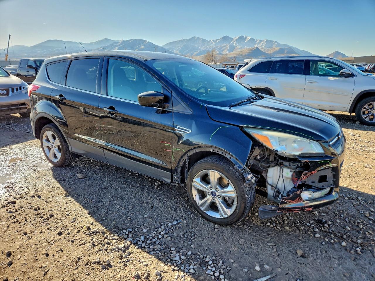 2015 FORD ESCAPE SE photo 4