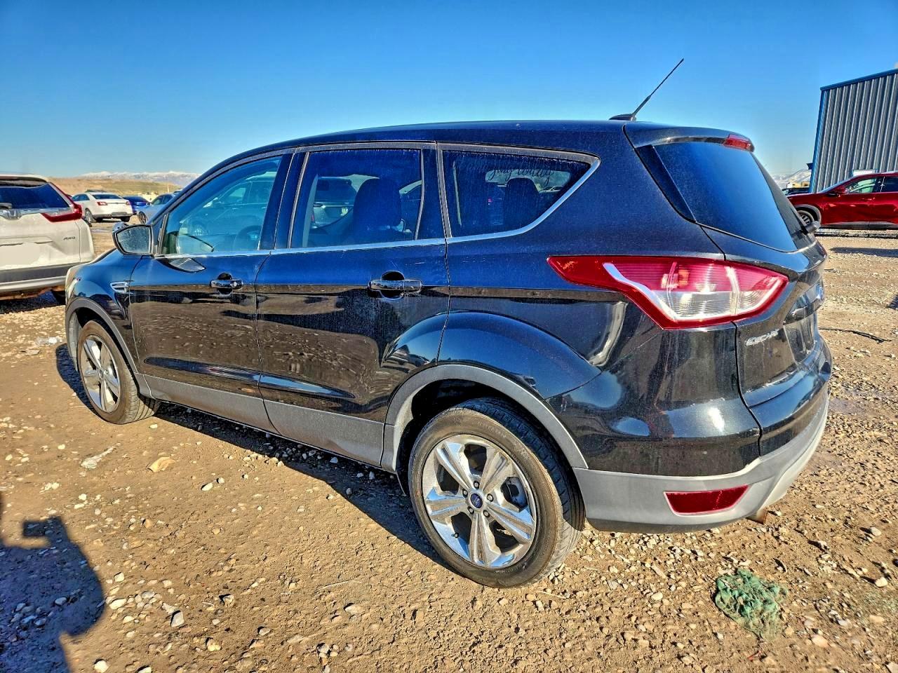 2015 FORD ESCAPE SE photo 2