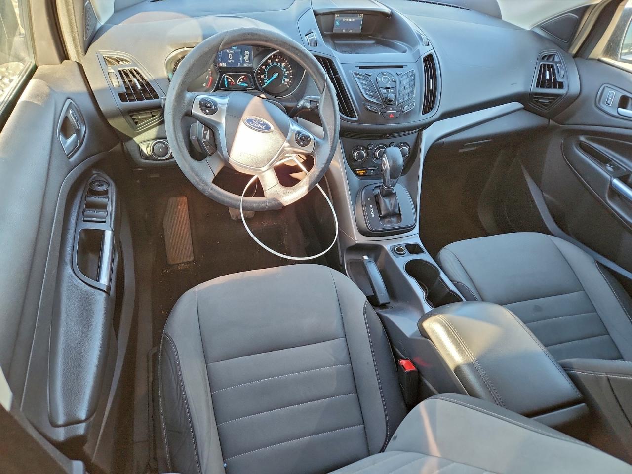 2015 FORD ESCAPE SE photo 8