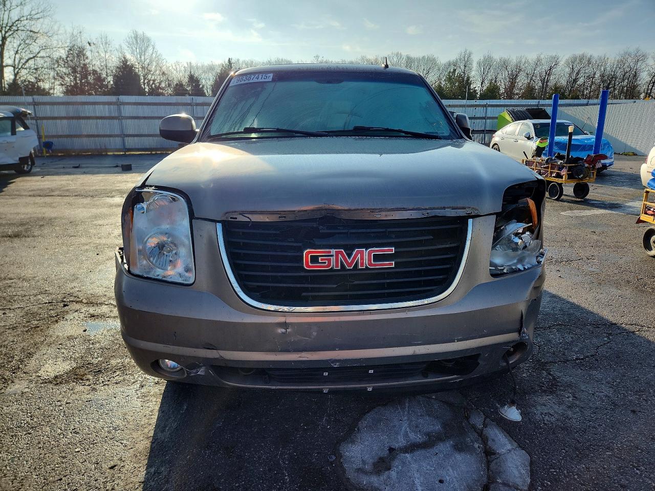 2007 GMC YUKON XL K1500 photo 5