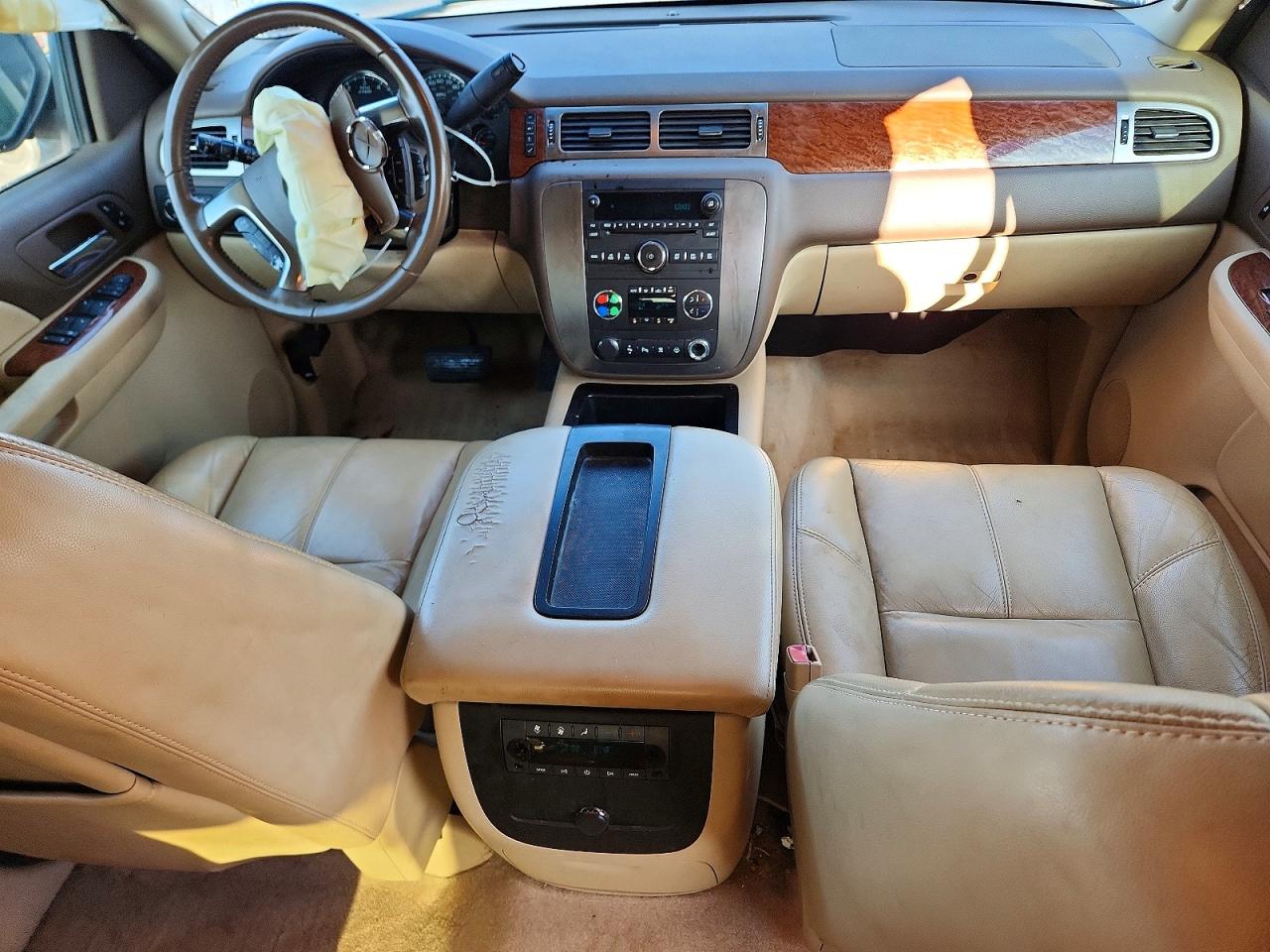2007 GMC YUKON XL K1500 photo 8
