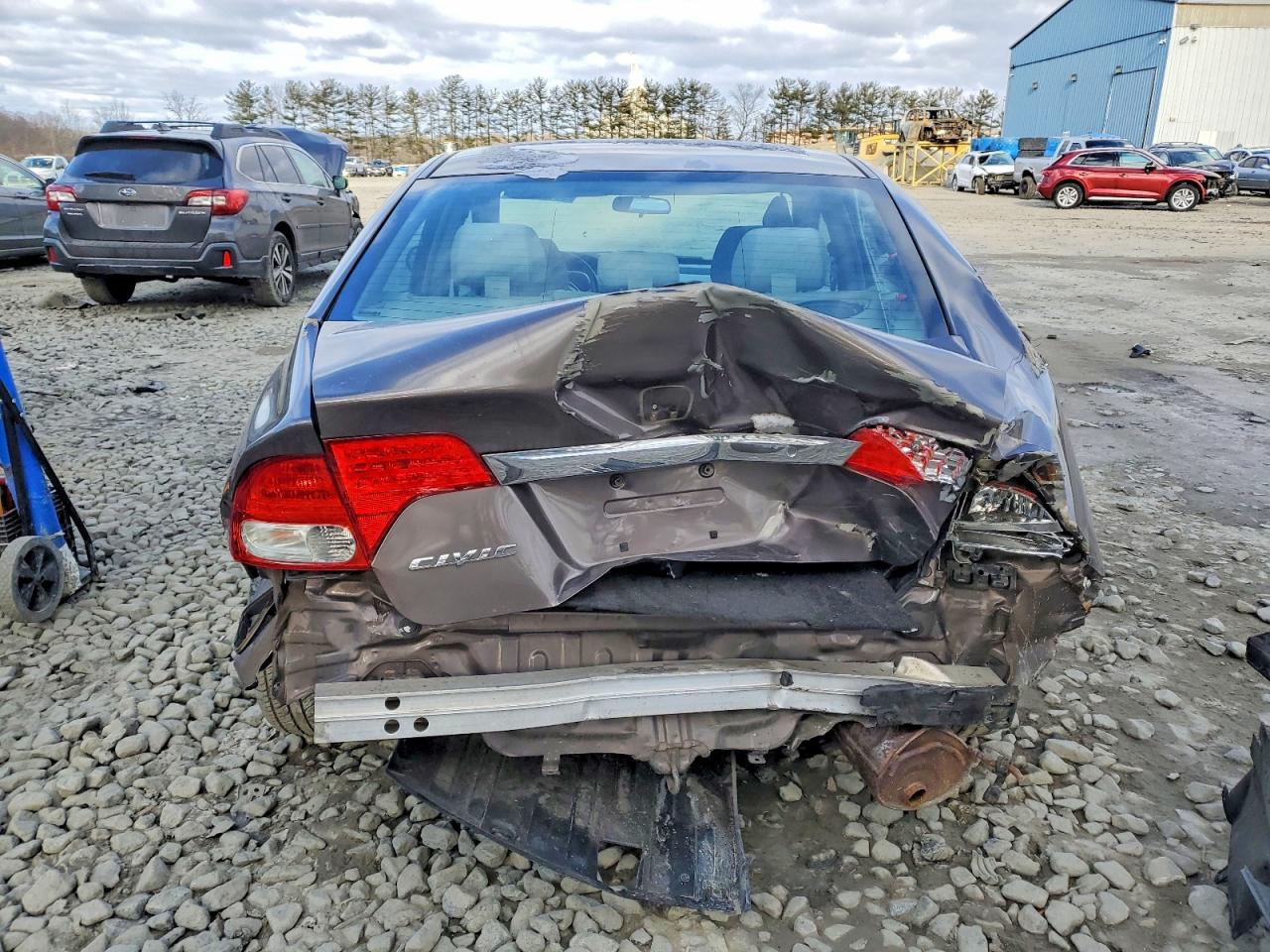 2011 HONDA CIVIC LX photo 6