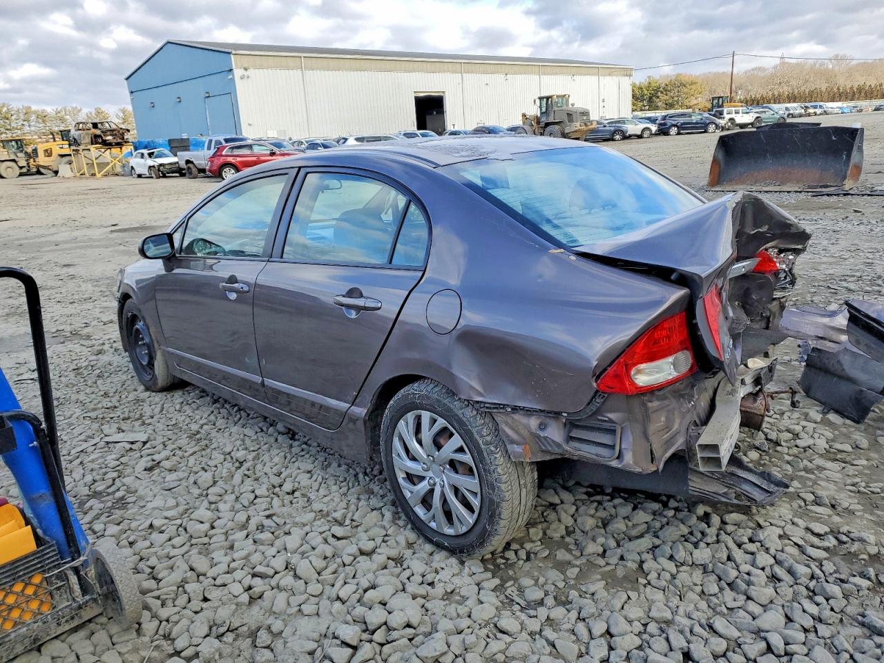 2011 HONDA CIVIC LX photo 2