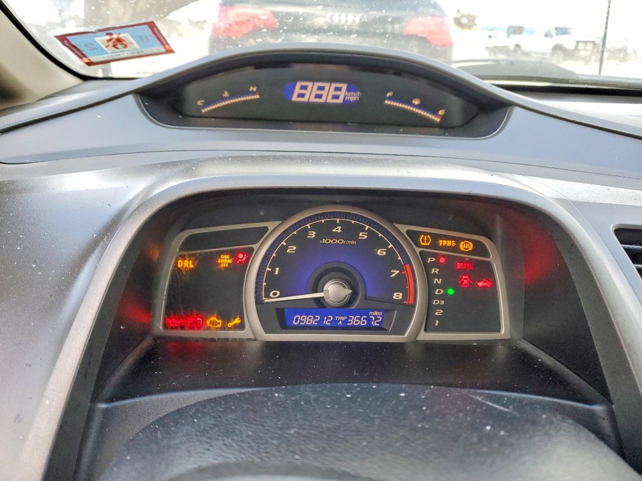 2011 HONDA CIVIC LX photo 9