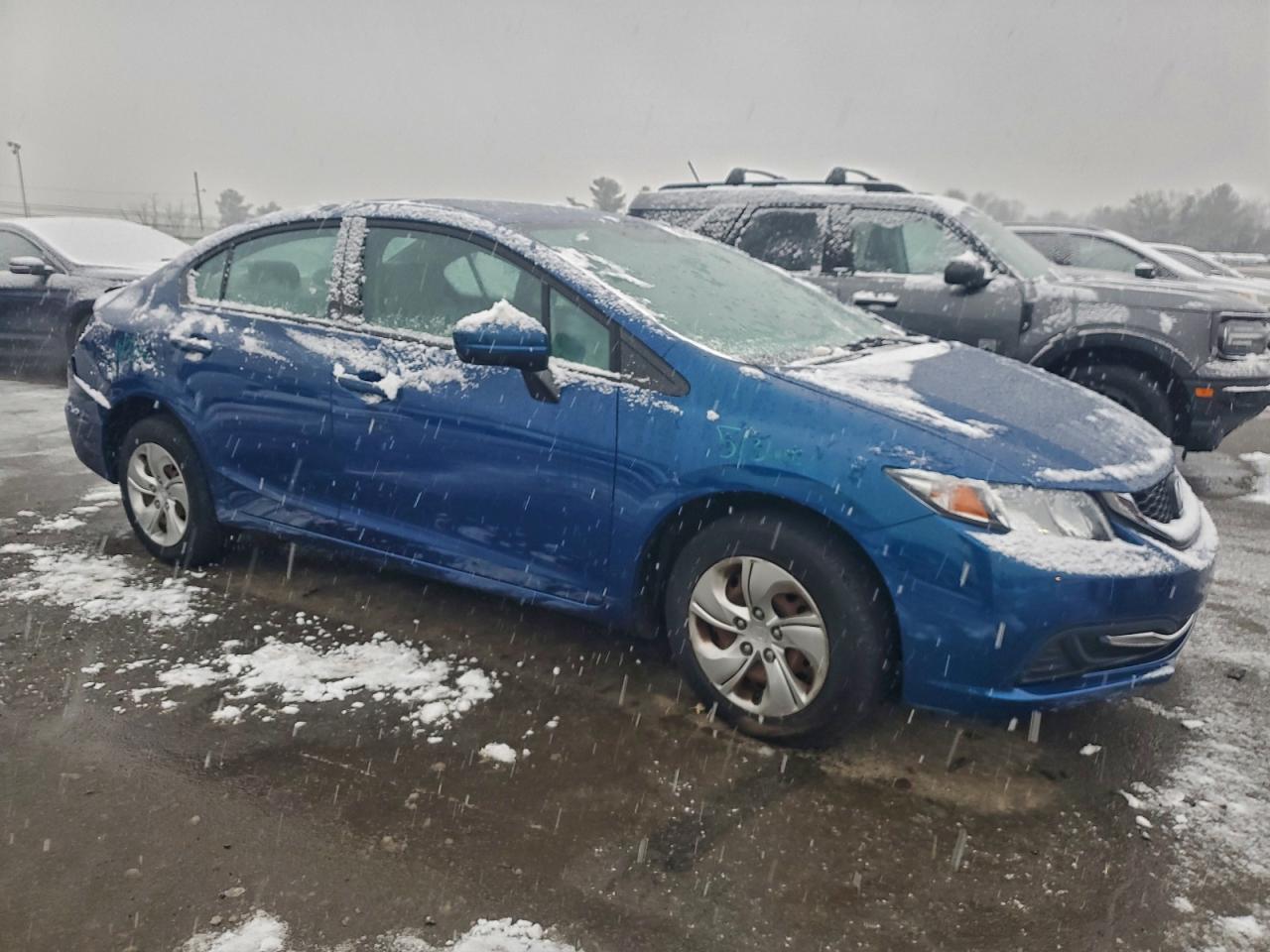 2015 HONDA CIVIC LX photo 4