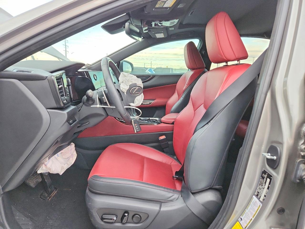 2022 LEXUS NX 350H photo 7