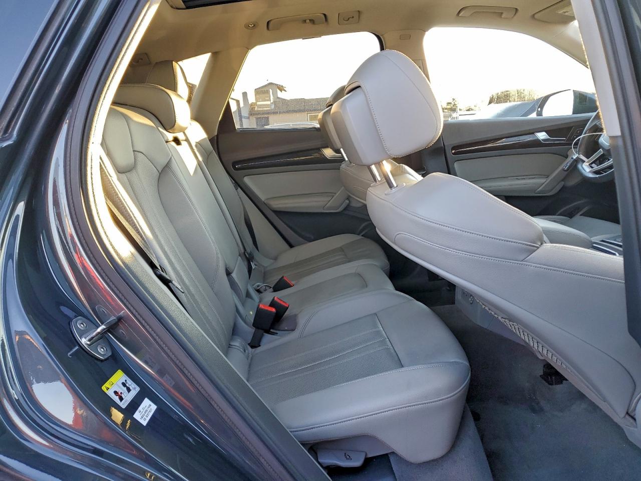 2019 AUDI Q5 PREMIUM PLUS photo 10