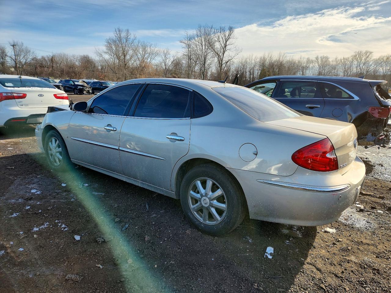 2008 BUICK LACROSSE CXL photo 2
