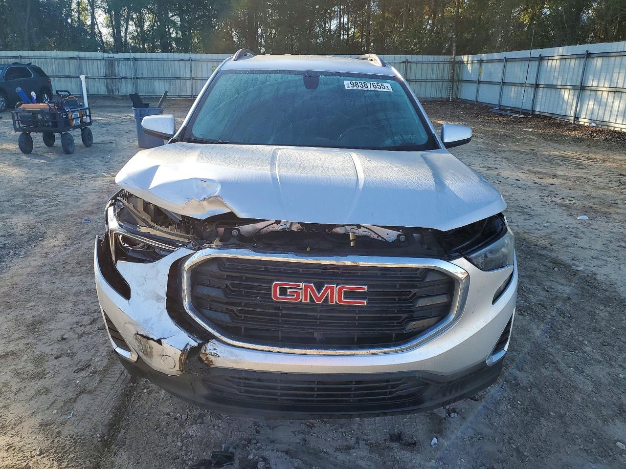 2018 GMC TERRAIN SLE photo 5