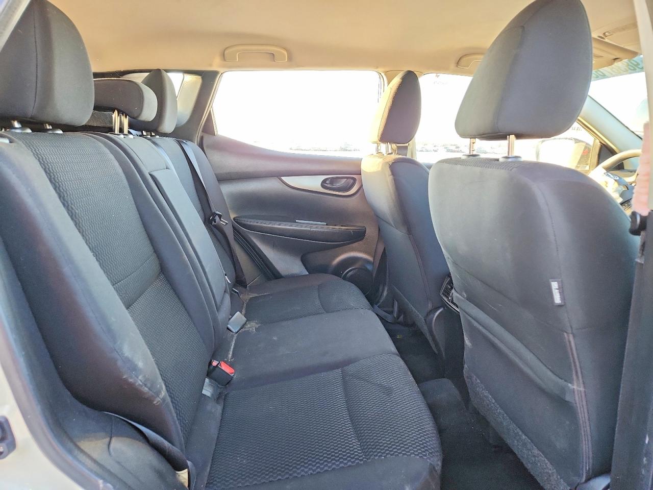 2018 NISSAN ROGUE SPORT S photo 11
