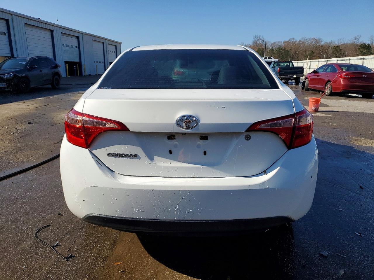 2019 TOYOTA COROLLA L photo 6