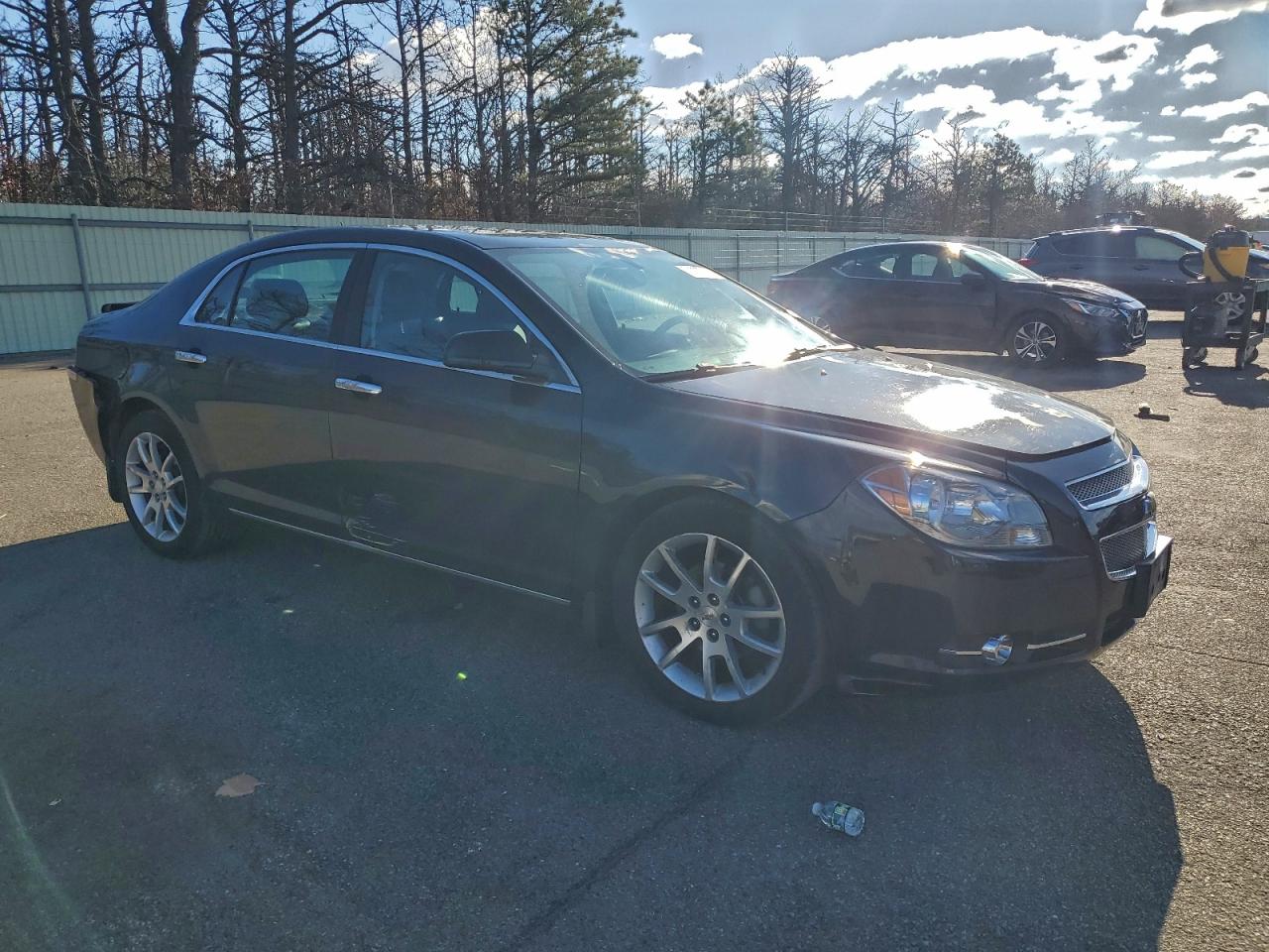 2011 CHEVROLET MALIBU LTZ photo 4