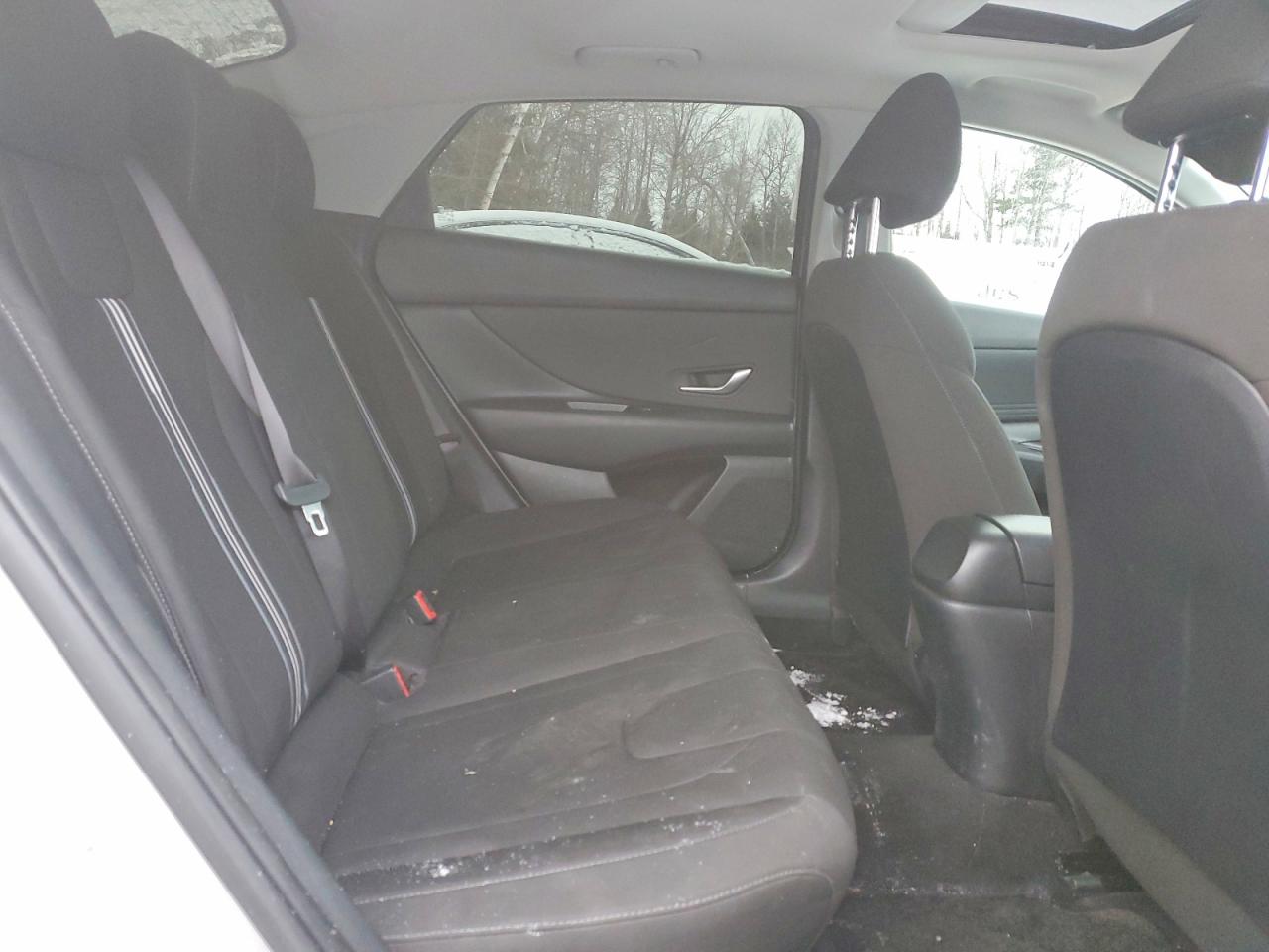 2023 HYUNDAI ELANTRA SEL photo 10
