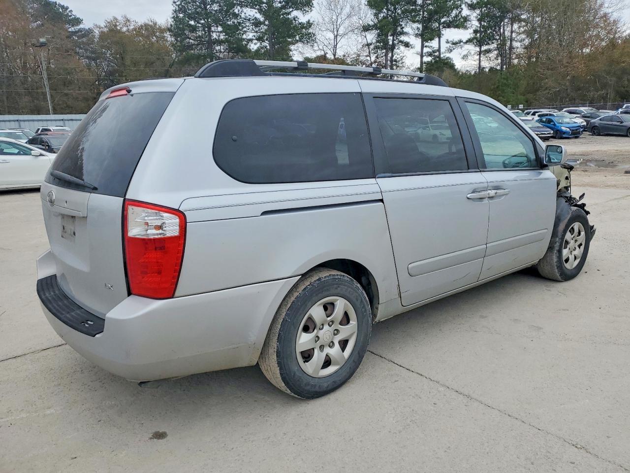 2008 KIA SEDONA EX photo 5