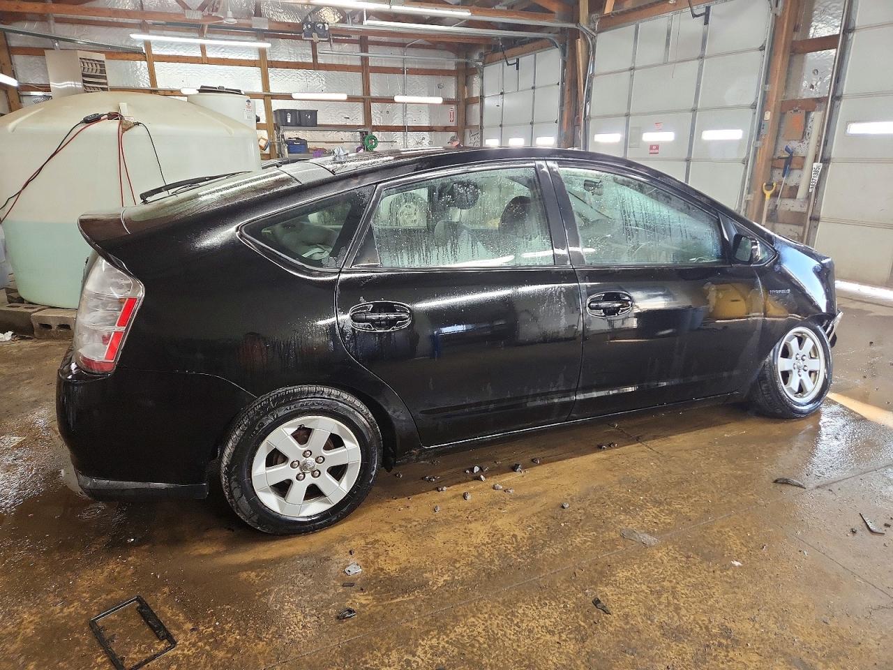 2007 TOYOTA PRIUS BASE photo 5